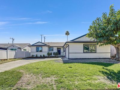 23130 Hartland St, West Hills, CA, 91307