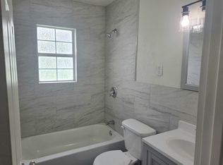 222 W Fairchild Dr, Midwest City, OK 73110