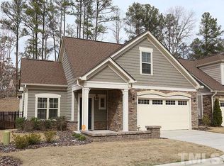 7536 Courtyard Pl, Cary, NC 27519
