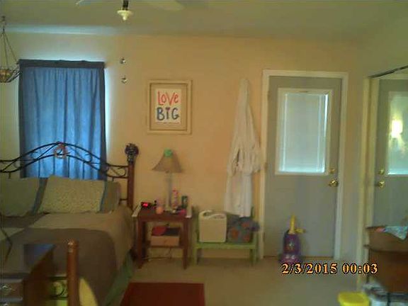 5th image of 218 Eastwood Dr