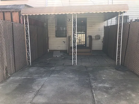 Rented by Gold-Stone Realty | media 3