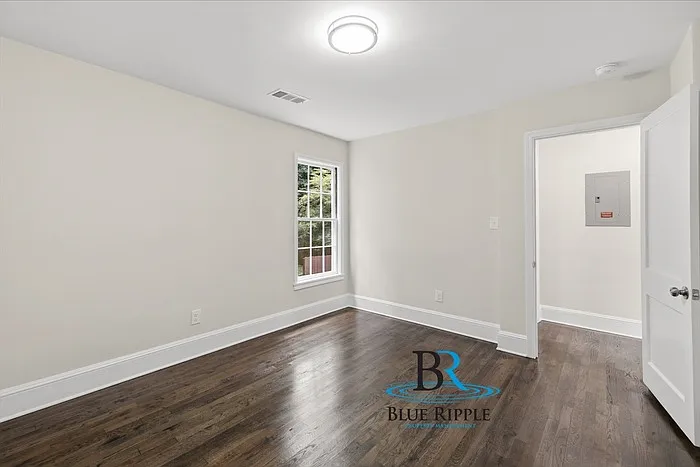 1443 Mimosa Cir SE — Photo 14