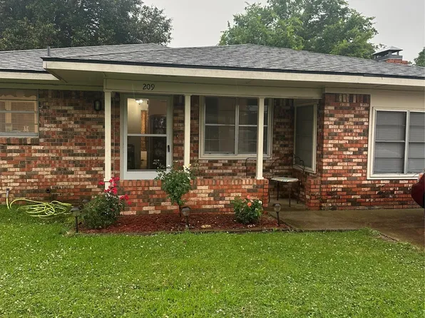 209 May St, Calera, OK 74730
