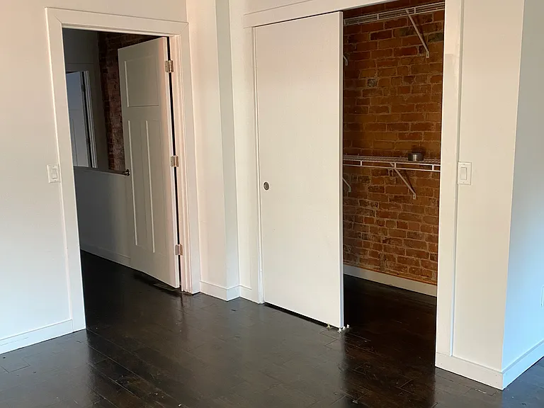 880-894 Oak St #880 — Photo 25