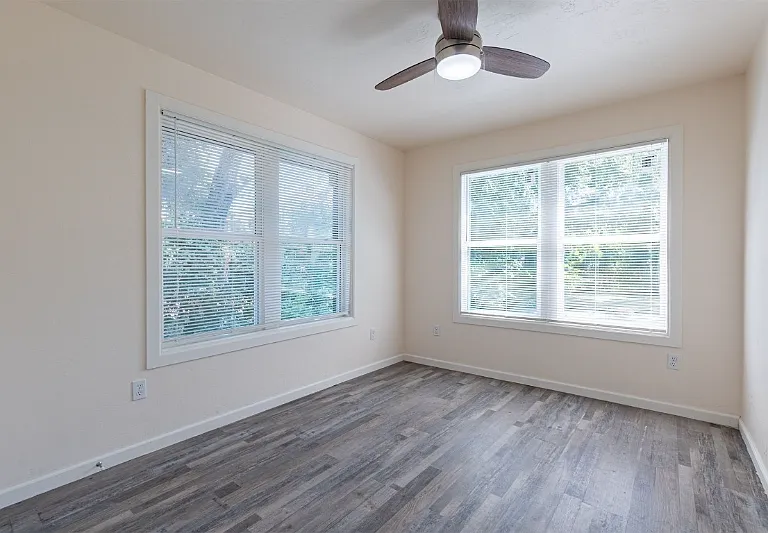 1510 NW 8th St #1510 — Photo 15