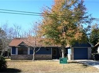 1725 Sandpiper Ave, Ocean Springs, MS 39564