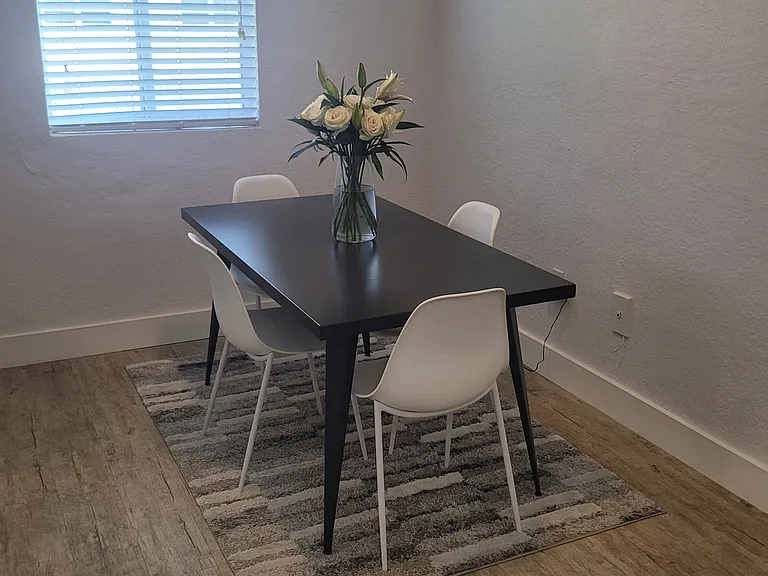 820 Euclid Ave #301 — Photo 4