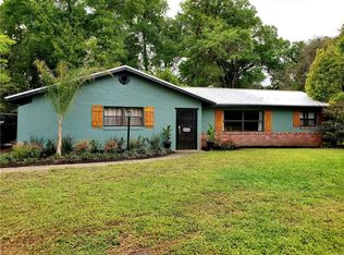 1322 W Voorhis Ave, Deland, FL 32720