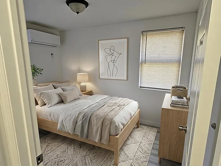 773 Linden Ave #1 — Photo 3