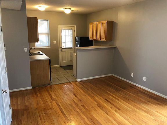 Living room / kitchen