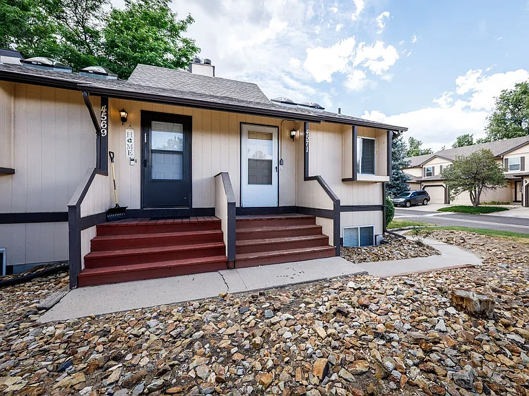 4571 Lamplighter Cir — Photo 8