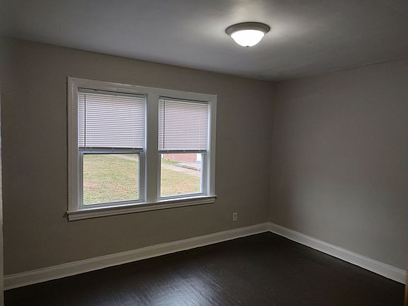 5th image of 647 S 44th St #617-1