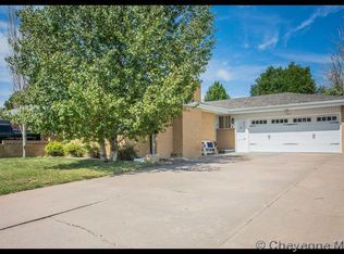 404 E Carlson St, Cheyenne, WY 82009