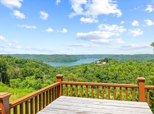 7378 Lillydale Rd, Byrdstown, TN 38549