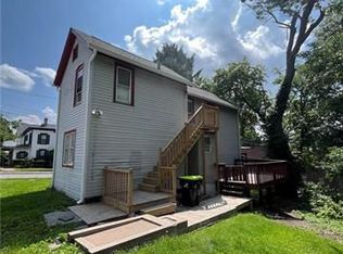 403 N 8th St #B, Stroudsburg, PA 18360