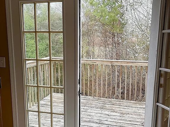 4th image of 1202 Pinedale Cir NW