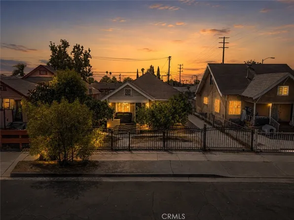 1302 E 48th Pl, Los Angeles, CA 90011