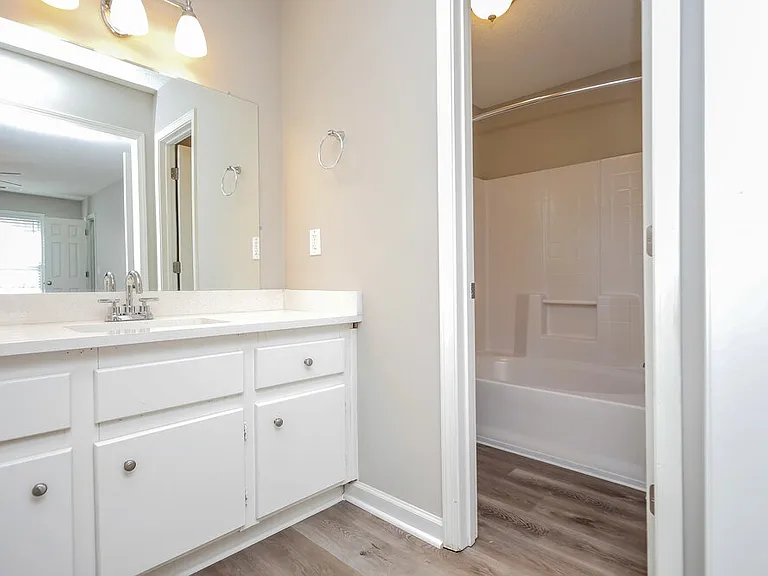 1929 Knipe Dr SW — Photo 12