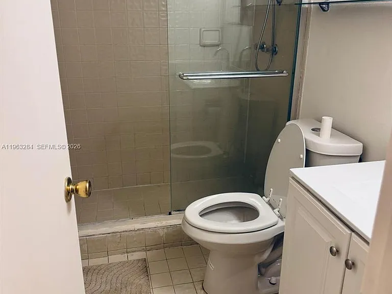 1900 Diana Dr #3C — Photo 15