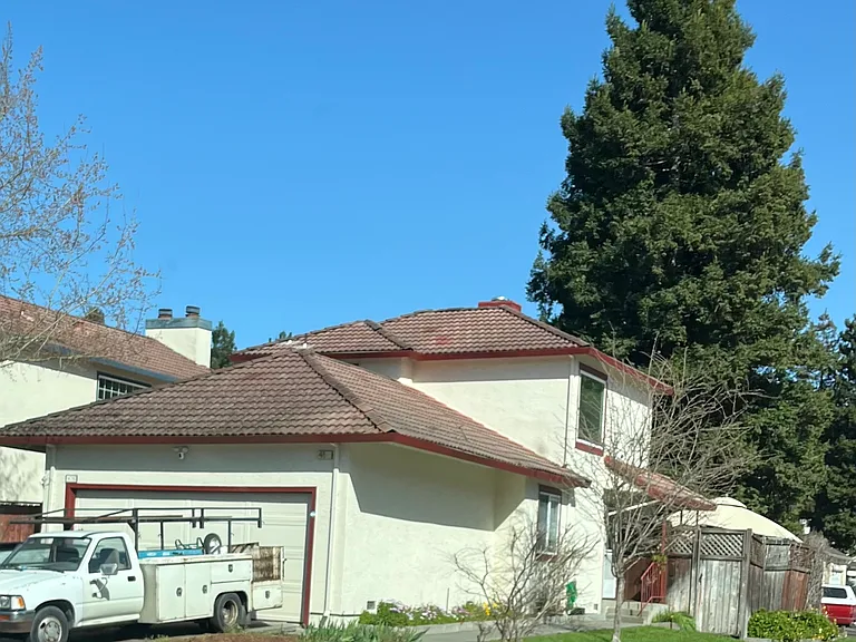 48 Freedom Pl — Photo 1