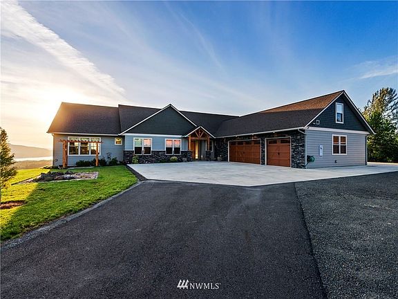 2nd image of 170 Lasalle Dr