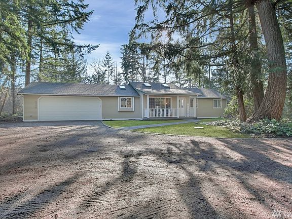 2nd image of 5406 208th St E
