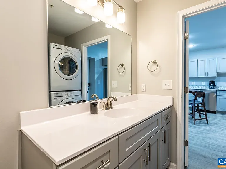 1329 Riverdale Dr #4 — Photo 16