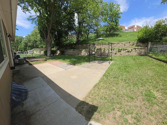 5th image of 1807 W 25th St