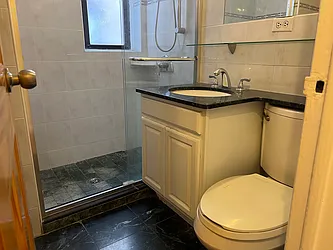 Rented by Royal House Realty, Inc.