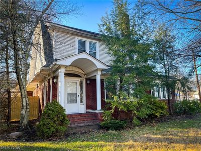 424 S Portage Path, Akron, OH, 44320