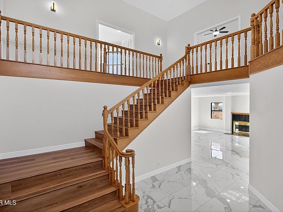 3rd image of 6841 Granada Dr