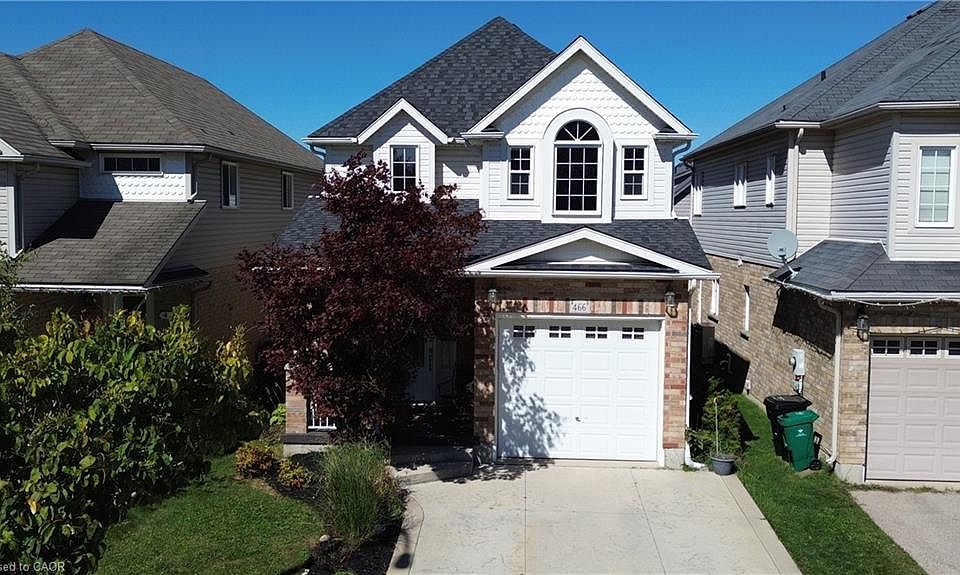 1st image of 466 Sienna Cres