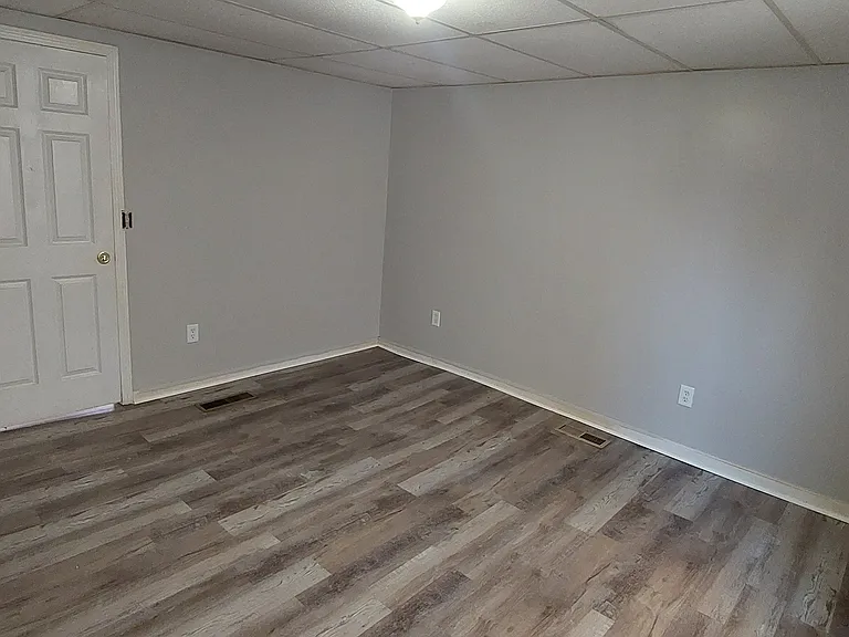 266 Pine St #1 — Photo 17