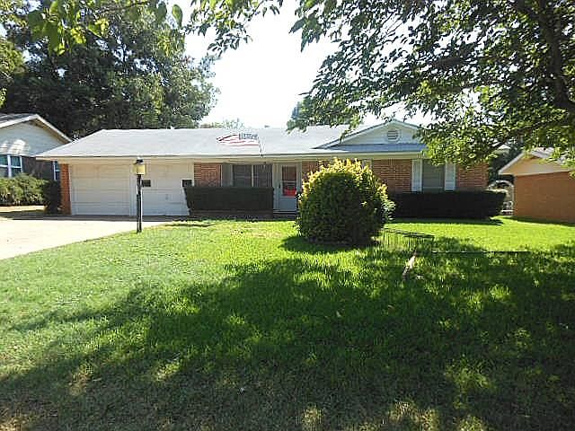 1st image of 708 S Ammerman Ave