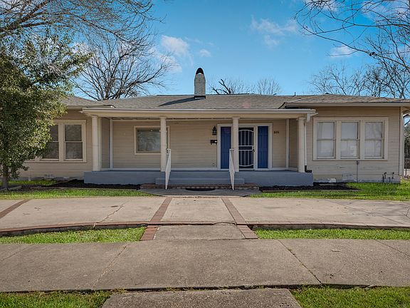 2nd image of 816 Ogden St