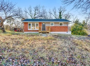 4760 Showalter Rd NW, Roanoke, VA 24017