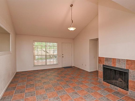 4th image of 1880 White Oak Dr APT 138
