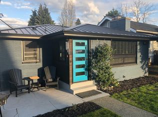 8306 Stone Ave N, Seattle, WA 98103