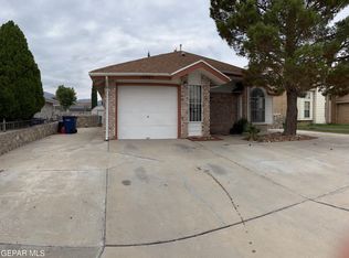 10965 Joe Dimaggio Cir, El Paso, TX 79934