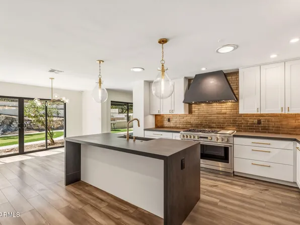 9046 N 28th St, Phoenix, AZ 85028