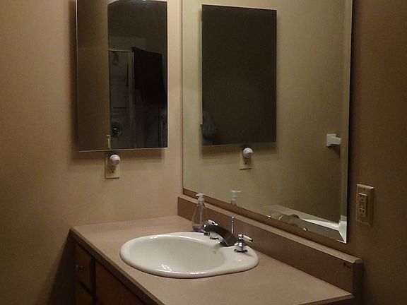 Second floor Bathroom