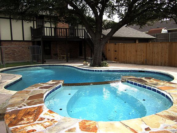 5th image of 2921 Apple Valley Dr