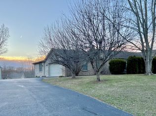 846 Valley Vista Ct, Avon, IN