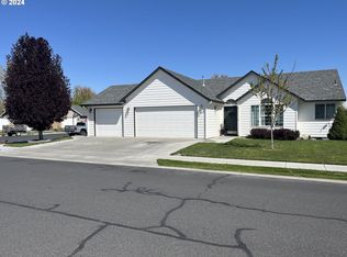 1305 SW 7th St, Hermiston, OR 97838