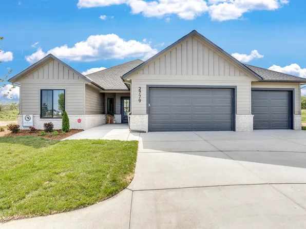 2779 N Curtis Ct, Wichita, KS 67205