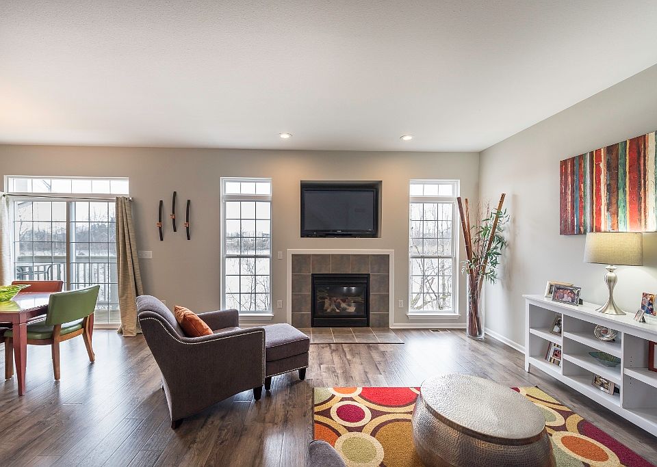1st image of 164 Burwyck Park Dr