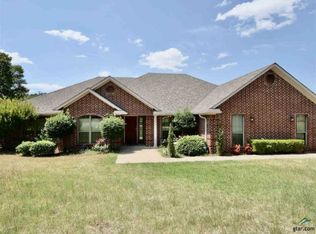 15863 Childress Dr, Lindale, TX 75771