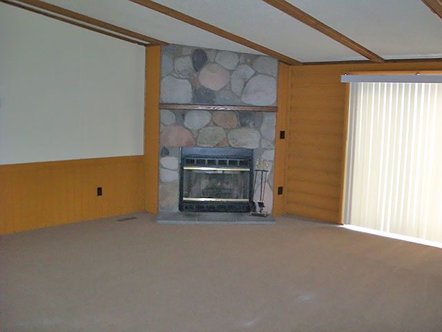 2nd image of 34 Carmell St