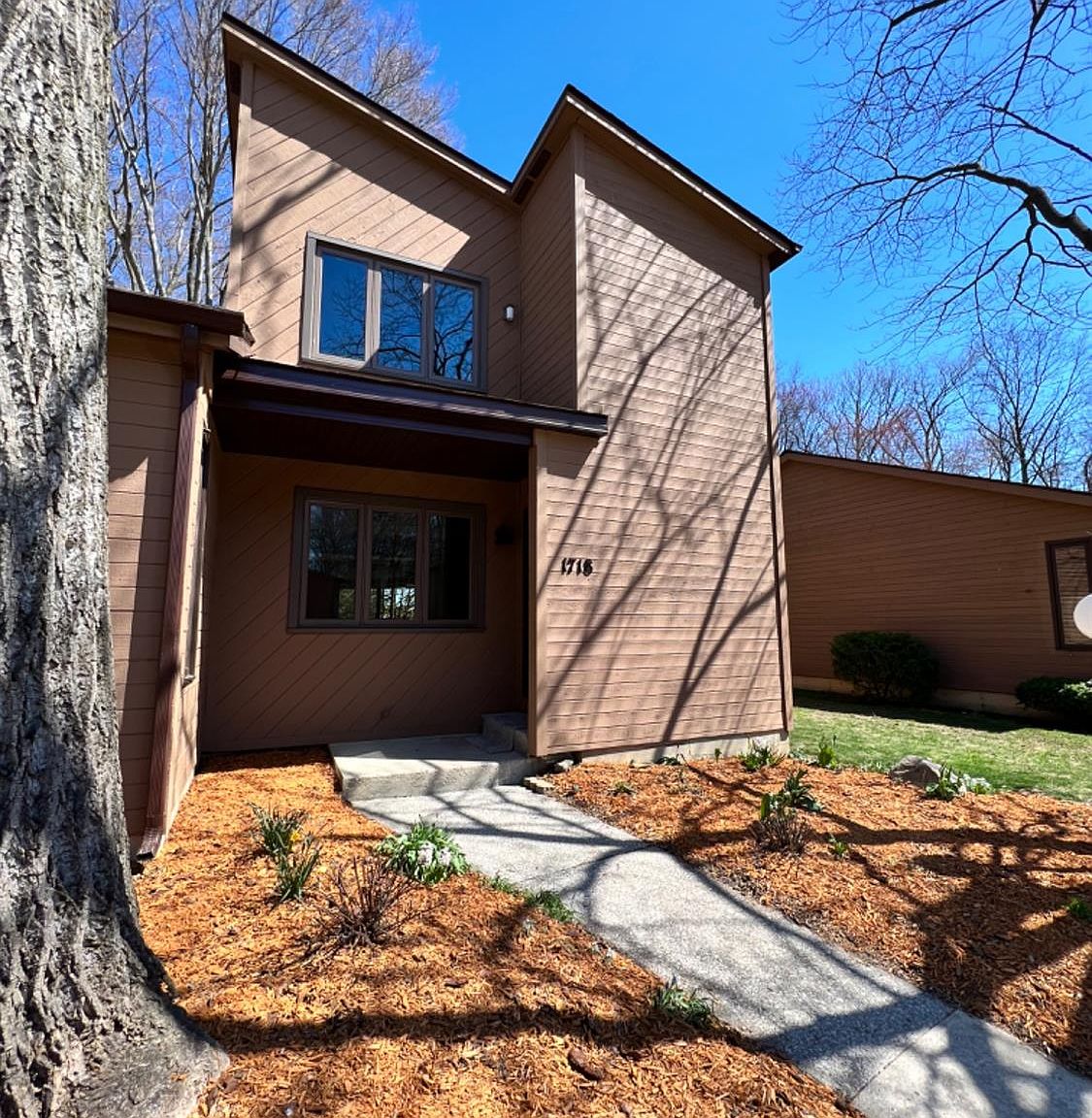 1718 Earthstone Dr, Valparaiso, IN 46383 MLS 538229 Zillow