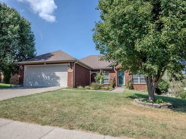 1113 Southern Hills Dr, Richmond, KY 40475